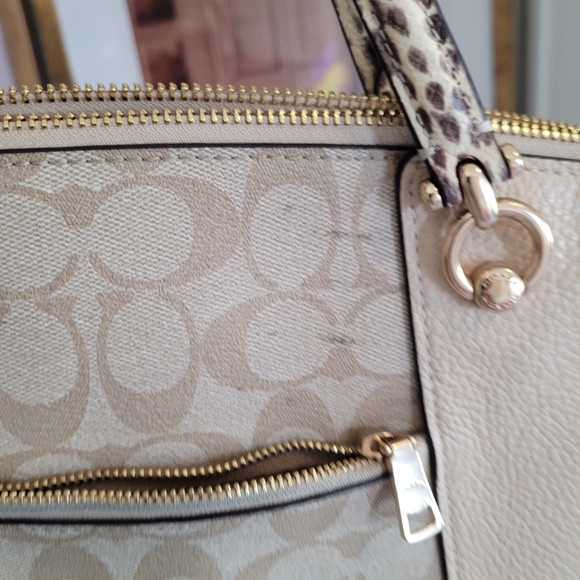 COACH "Kacey" HANDBAG CLASSIC LOGO TOTE SATCHEL PURSE PERFECT SIZE GOLD - Picture 6 of 9